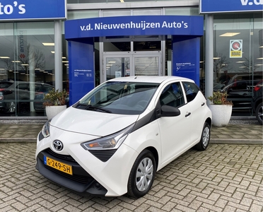 TOYOTA AYGO 1.0 VVT-i x-fun | Airco | Info Sven 0492588980