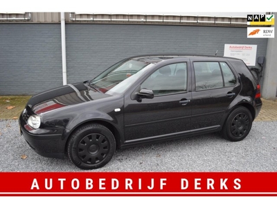 Volkswagen Golf 1.6-16V Trendline 5Drs Jaar APK