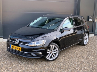 Volkswagen Golf Benzine