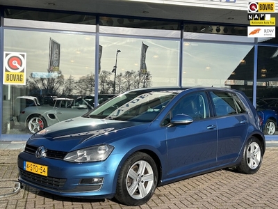 Volkswagen Golf Benzine