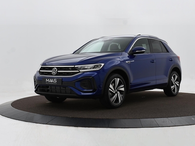 VOLKSWAGEN T-ROC 1.0 TSI 110pk R-Line | Assistance pakket plus | Navi Discover media | 18 inch | Getint glas | Direct leverbaar · MEGA Sale