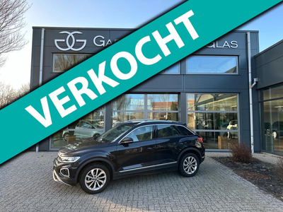 Volkswagen T-Roc 1.5 tsi style 150 pk automaat - camera stoel en stuurverwarming