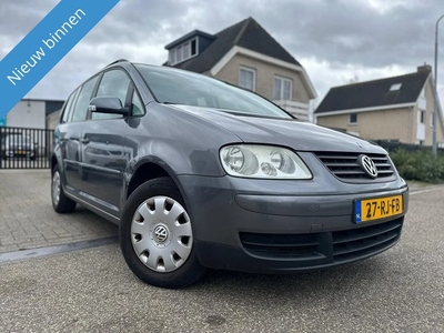 Volkswagen Touran 1.6 Business (bj 2005)