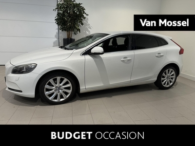 VOLVO V40 1.6 T3 Summum | Navigatie | Airconditioning | Parkeersensoren | Budget |