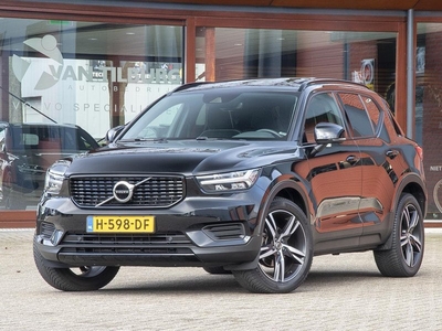 VOLVO XC40 1.5 T3 R-DESIGN