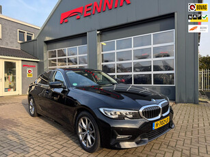 BMW 3-serie 318d Corporate High Executive Sport / Virtual / Trekhaak / NL Auto met NAP.