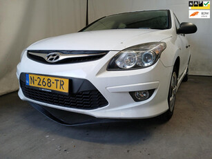 Hyundai I30 CW 1.4i i-Drive SCHADEAUTO!!