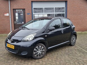 Toyota Aygo 1.0 12V Acces 5-Drs