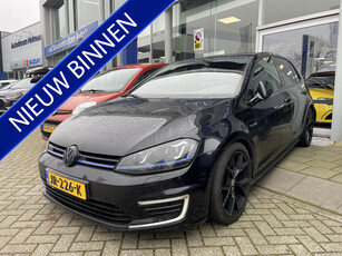 Volkswagen Golf 1.4 TSI GTE | Leder | Achteruitrijcamera | Stoelverwarming |