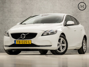 Volvo V40 1.5 T2 Sport Automaat (NAVIGATIE, CLIMATE, CAMERA, GETINT GLAS, DIGITAL COCKPIT, SPORTSTOELEN, PARKEERSENSOREN, CRUISE, NIEUWSTAAT)