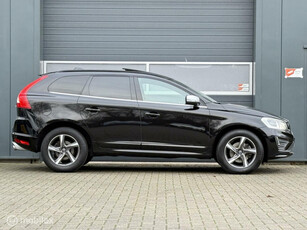 Volvo XC60 2.0 D4 FWD R-Design Geartronic-8 /Panoramadak/Trekhaak/Driveralert/IntellisafePro/Standkachel/Zeer Compleet