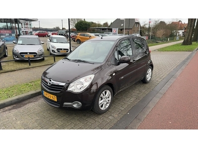 Opel Agila Benzine