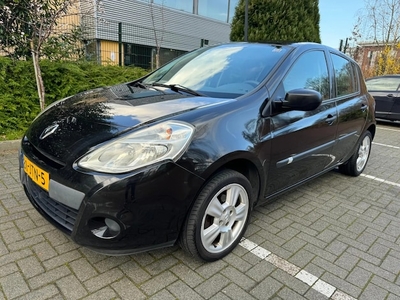 Renault Clio Benzine