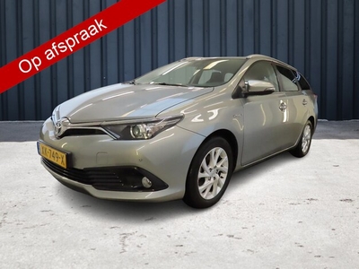 Toyota Auris Benzine