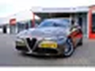 Alfa Romeo Giulia 2.2 150pk Eco Business Super Leder1e Eig XenonNaviClimaLMV