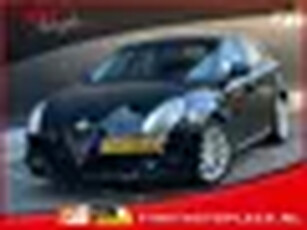 Alfa Romeo Giulietta 1.4 T Distinctive AUTOMAAT CRUISE/AIRCO KEURIGE AUTO !