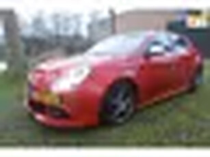 Alfa Romeo Giulietta 1.4 T Distinctive*airco*cruise*leer*panorama*appleCarplay