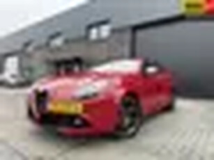 Alfa Romeo Giulietta 1.4 Turbo MultiAir Super 1E EIGENAAR 12MND GARANTIE AUTOMAAT NAVI CRU