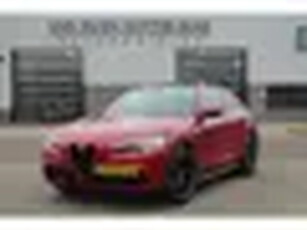 Alfa Romeo Stelvio 2.0 T AWD Special Edition / Panoramadak / Keyless / 20