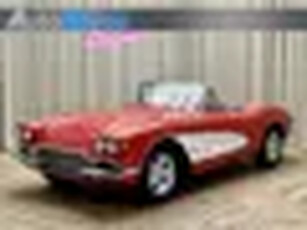 Chevrolet Corvette C1 Cabriolet / M20 Muncie 4-Speed Manual / 1961 / Matching Numbers Engine included