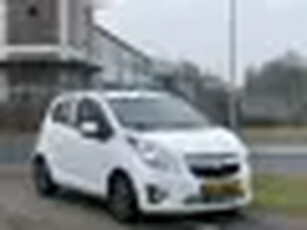 Chevrolet Spark 1.0 16V LS Bi-Fuel 5 Deurs Navigatie Airco LM Velgen Afneembare Trekhaak