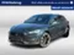 CUPRA Leon 1.4 e-Hybrid 204pk Performance DSG Automaat / Navigatie / Panorama dak / LM 18 inch / APP