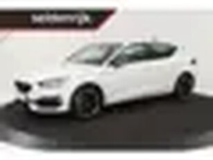 Cupra Leon 1.4 e-Hybrid Stoel & stuurverwarming Camera Sfeerverlichting Park Assist Full L