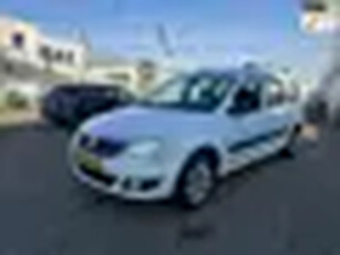 Dacia Logan MCV 1.6 Lauréate 7p. UNIEK KILOMETERSTAND!!