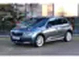 Škoda Kamiq 1.0 TSI 110 PK Automaat Sport Business, Panoramadak, Keyless, Camera, Navigatie