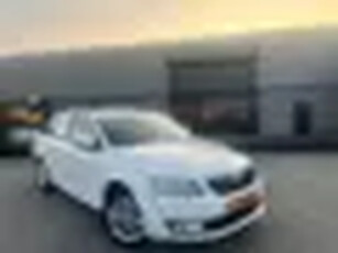 Škoda Octavia Combi 1.6 TDI DSG7 AUTOMAAT NavigatieClima 2013