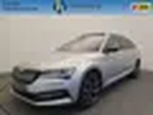 Škoda Superb Combi 1.4 TSI 218pk iV Sportline Wegklapbare trekhaak, Panoramadak, 360 Camera