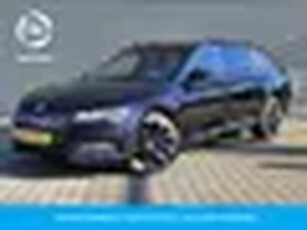 Škoda Superb Combi 1.4 TSI iV Sportline Plug In Hybrid 218pk PHEV Panodak Trekhaak af Fabriek