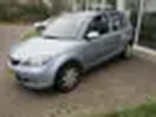 Mazda 2 1.4 Touring (bj 2004)