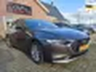 Mazda 3 2.0 e-SkyActiv-G M Hybrid 122 Comfort met Bose. Luxe o.a: CarPlay, camera, leder, cruise, navi, stoel- &stuurverwarming!