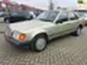 Mercedes-Benz 200-500 (W124) 230 E Automaat