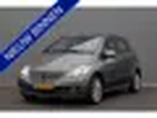 Mercedes-Benz A-Klasse 170 Avantgarde airco cruise half leder trekhaak