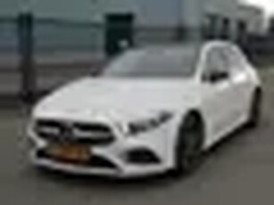 Mercedes-Benz A-Klasse 180 d Premium Plus AMG Panoramadak