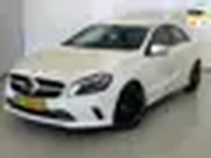 Mercedes-Benz A-klasse 180 / NL-auto / Camera / Stoelverwarming