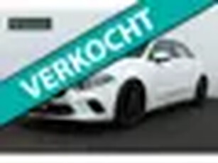 Mercedes-Benz A-klasse 180 Premium Plus(Goed OndH, Navi Groot,Camera, Parkeerhulp V+A, StoelV, Sport