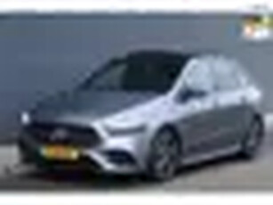 Mercedes-Benz B-klasse 180 Business Solution AMG