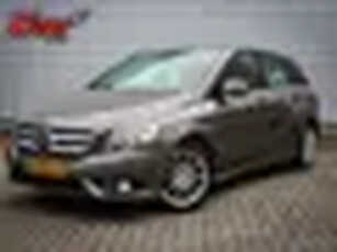 Mercedes-Benz B-Klasse 200 Ambition Clima Cruise Half leer Stoelverwarming Trekhaak Lich