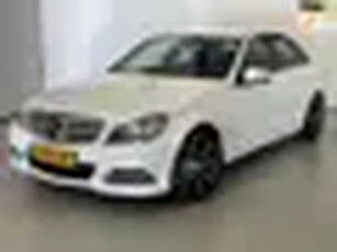 Mercedes-Benz C-klasse 180 Avantgarde / Navi / Clima / Stoelverwarming