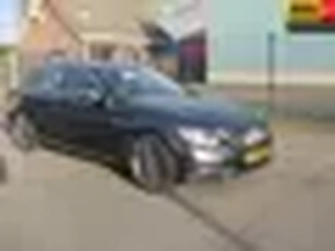 Mercedes-Benz C-Klasse 180 Prestige Camera / 19 inch. velgen