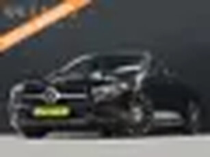 Mercedes-Benz CLA-Klasse Shooting Brake 180 Business Solution Luxury Line [SFEERVERLICHTING, CAMERA,