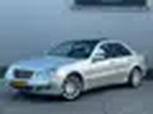 Mercedes-Benz E-klasse 230 Avantgarde, 1ste eigenaar, Pano, Clima, Cruise, NAP, Youngtimer, Nieuwsta