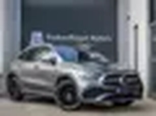 Mercedes-Benz GLA-klasse 250 e AMG Line BTW Pano Camera ACC Widescreen 19'' AMG