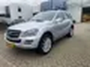 Mercedes-Benz M-klasse 300 CDI BlueEFFICIENCY Edition 125 Bj 2011 Exportprice EX BPM!!!!!