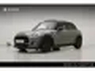 MINI 5-deurs Cooper Serious Business Harman Kardon LED Comfort Access Achteruitrijcamera P