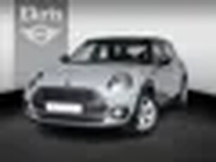 MINI Clubman Cooper Aut. Business Plus + Connected Navigation Pakket