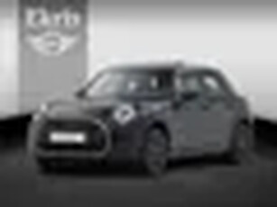 MINI Cooper 5-deurs C Favoured Pakket M PRIVATE LEASE EUR 599,- (48 mnd/10.000 km)